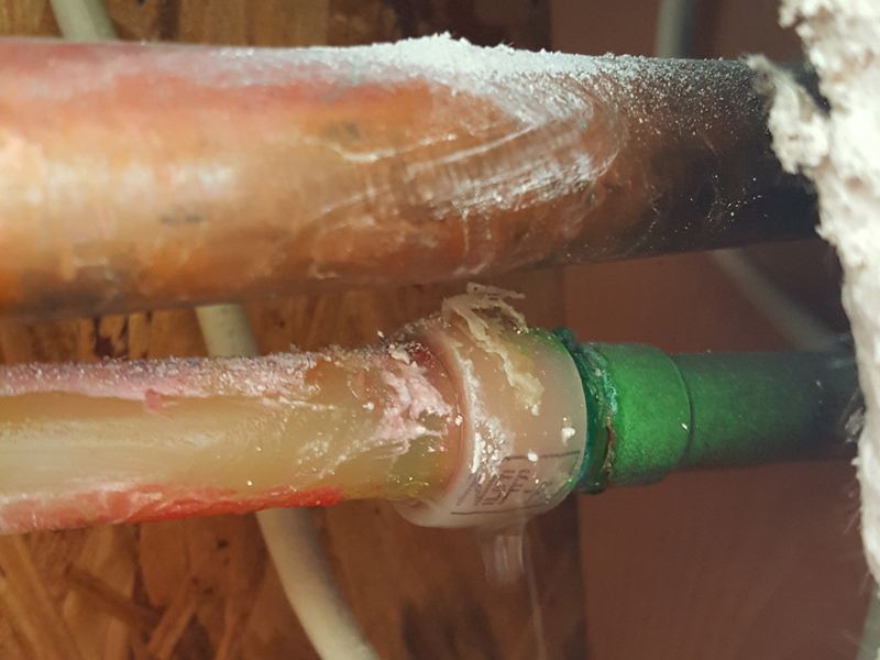 Failed copper pipe